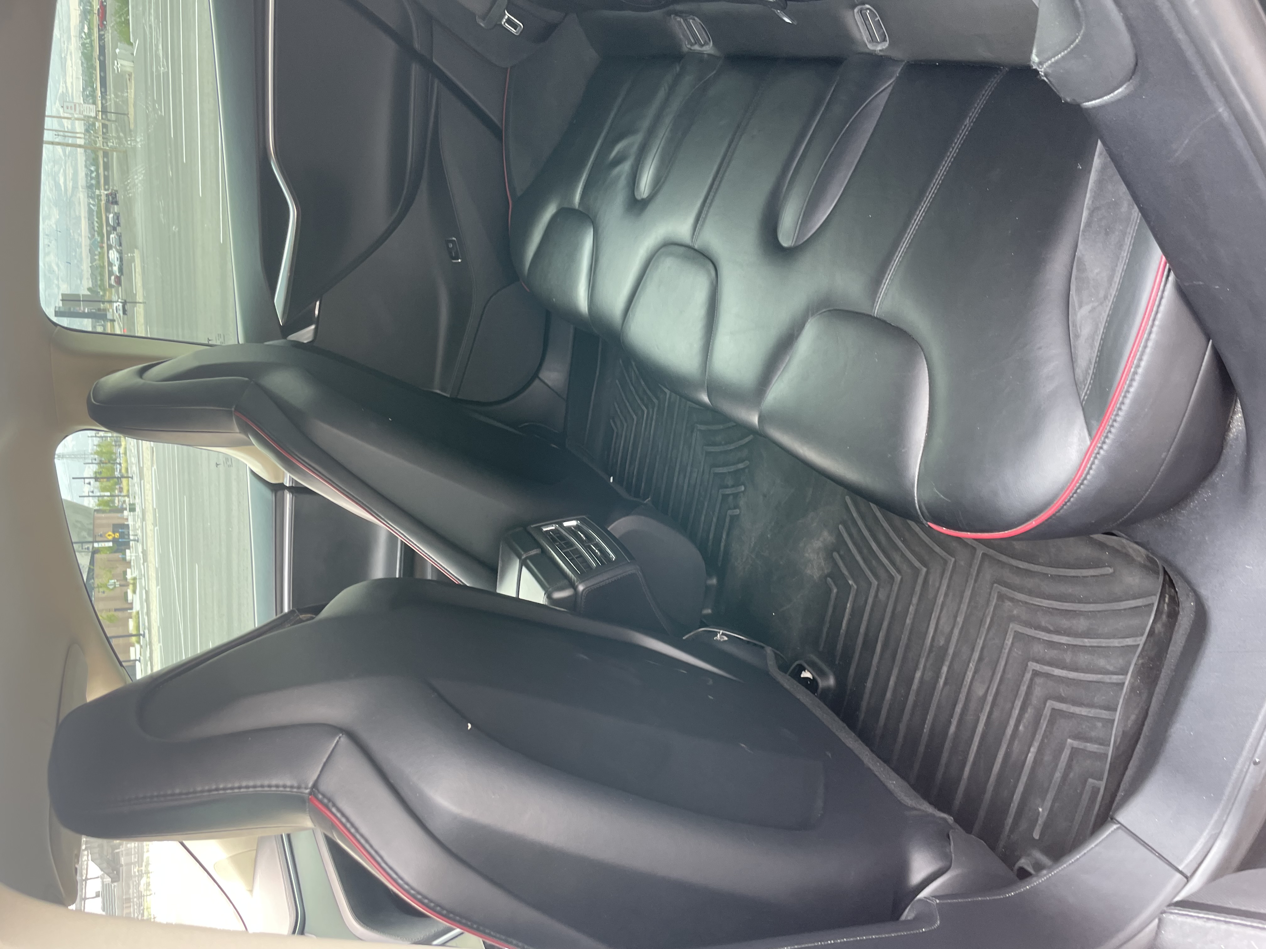 Used 2013 Tesla Model S Performance RWD image 20