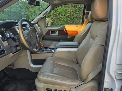 Used 2010 Ford F150 XL image 2