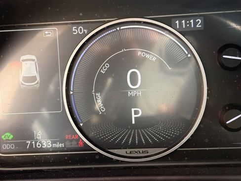 Used 2019 Lexus UX 250h w/ Premium Package image 7