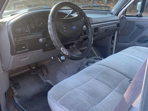 Used 1995 Ford F250 2WD Regular Cab image 8