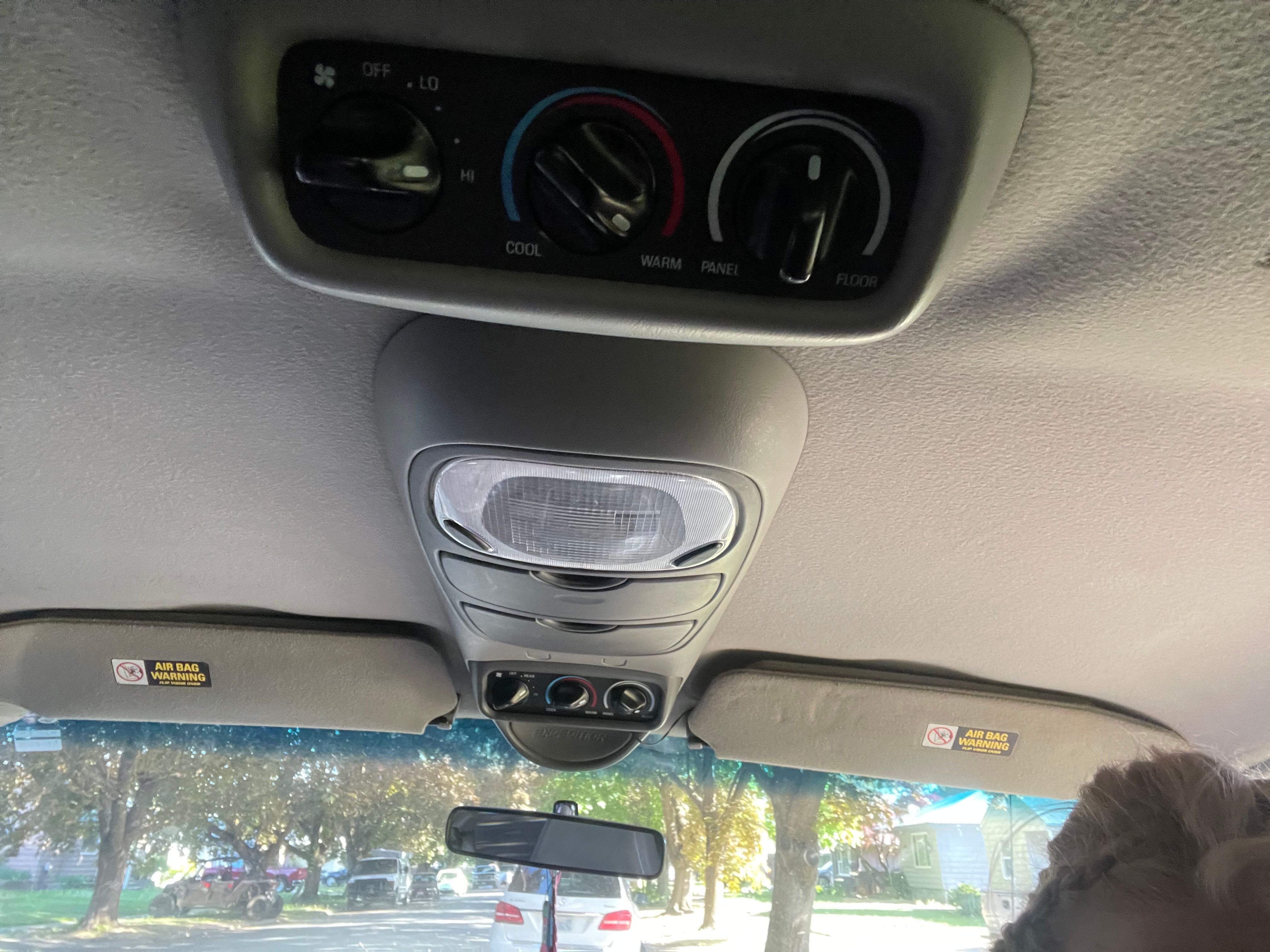 Used 1997 Ford Expedition 4WD image 9