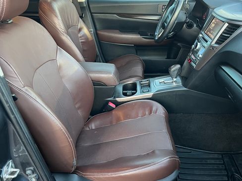 Used 2014 Subaru Outback 2.5i Limited AWD/4WD image 11