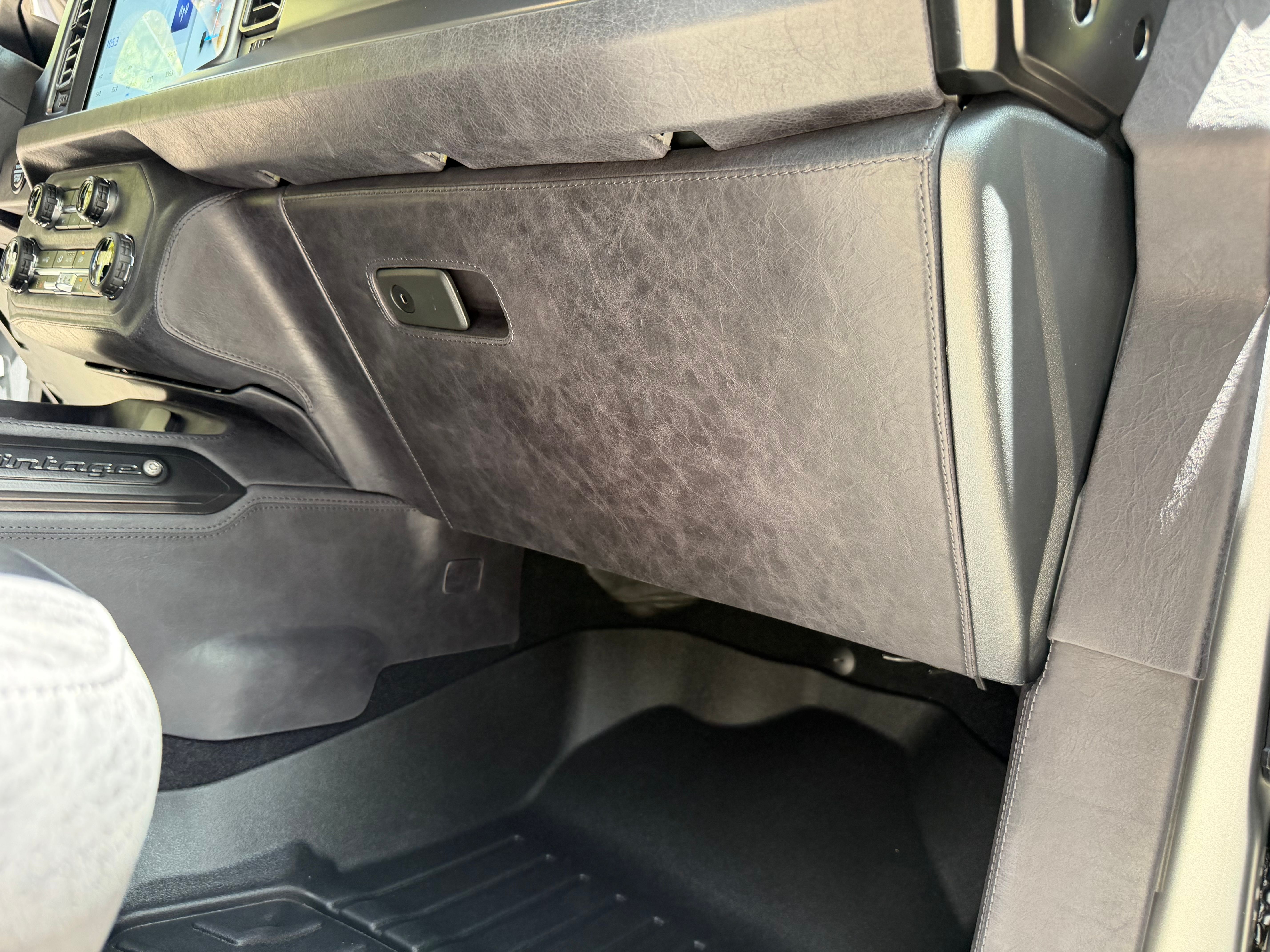 Used 2024 Ford Bronco Black Diamond AWD/4WD image 30