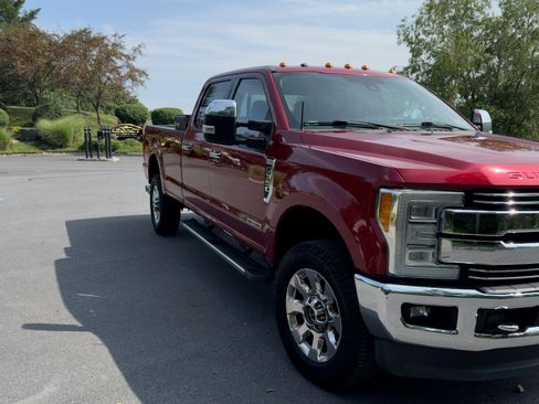 Used 2017 Ford F350 Lariat w/ Lariat Ultimate Package AWD/4WD image 10
