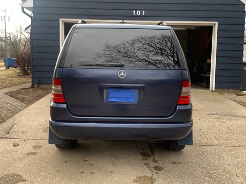 Used 2001 Mercedes-Benz ML 320 4MATIC image 11