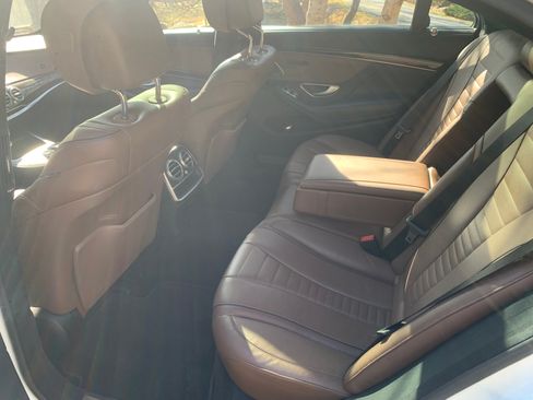Used 2016 Mercedes-Benz S 550 Sedan image 13