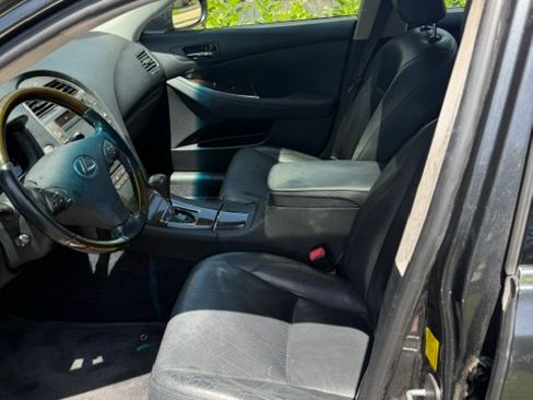 Used 2011 Lexus ES 350 FWD image 13