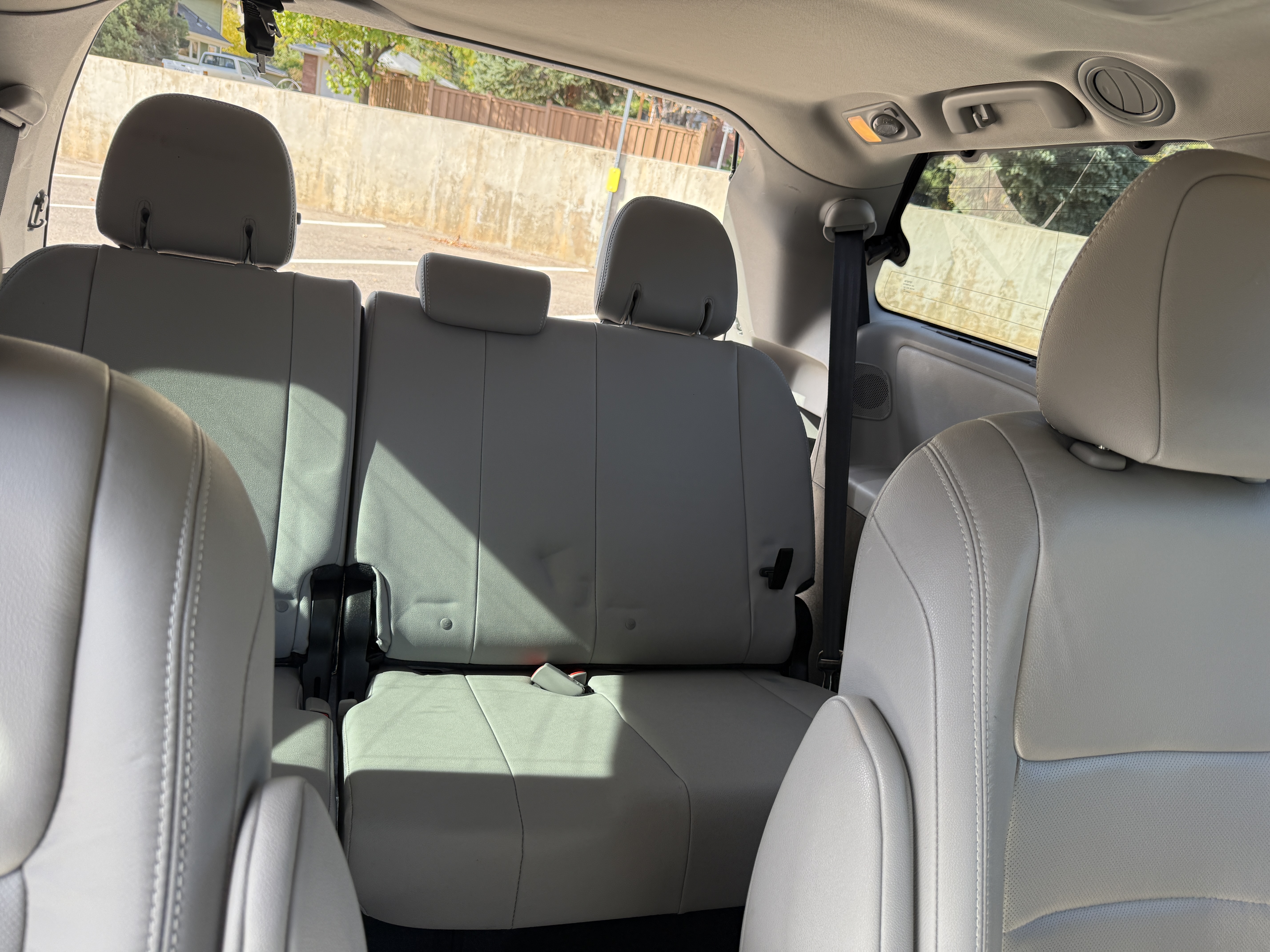 Used 2017 Toyota Sienna Limited Premium AWD/4WD image 18
