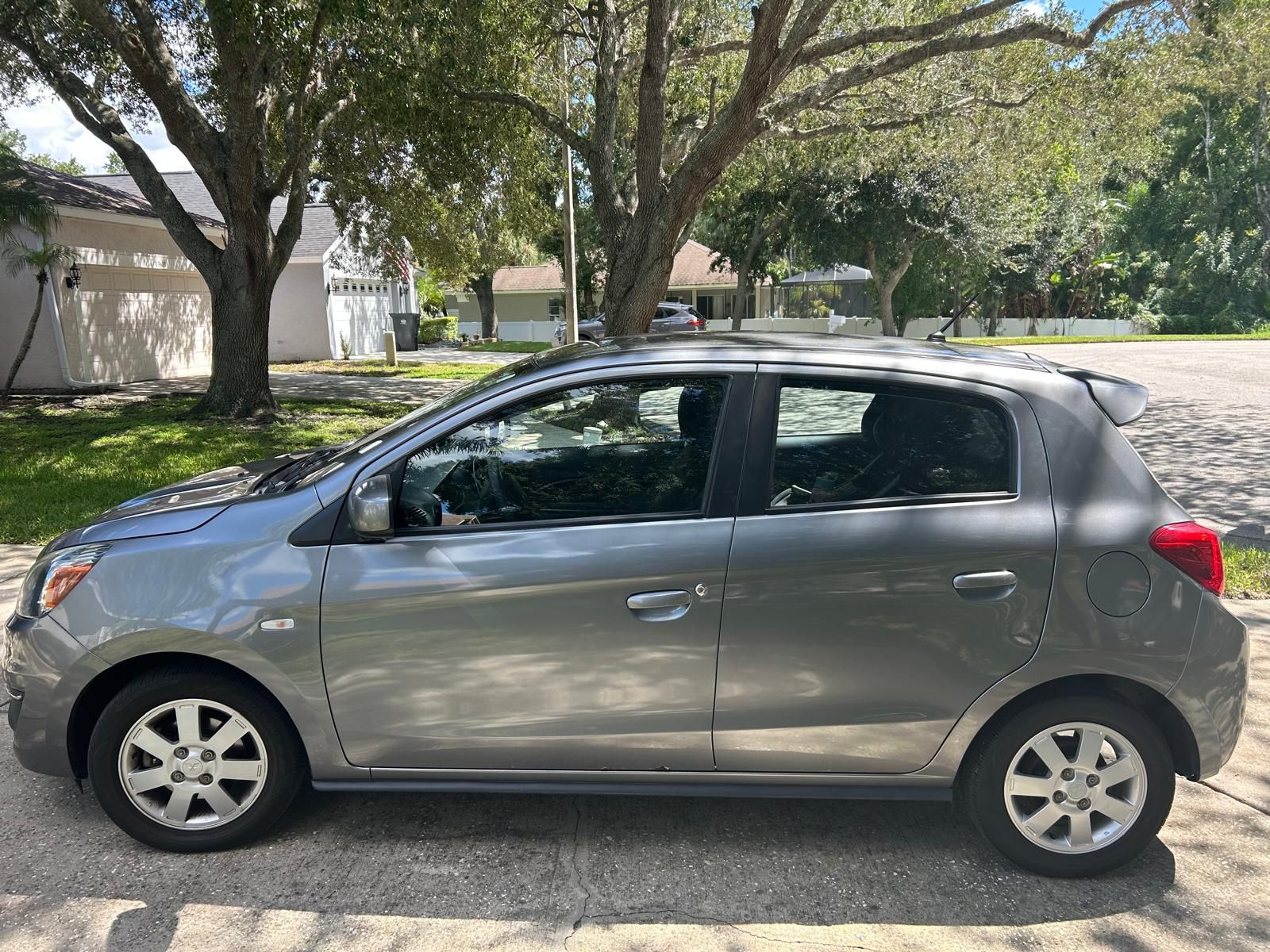 Used 2018 Mitsubishi Mirage ES FWD image 2
