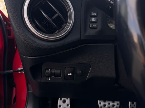 Used 2017 Toyota 86 image 14