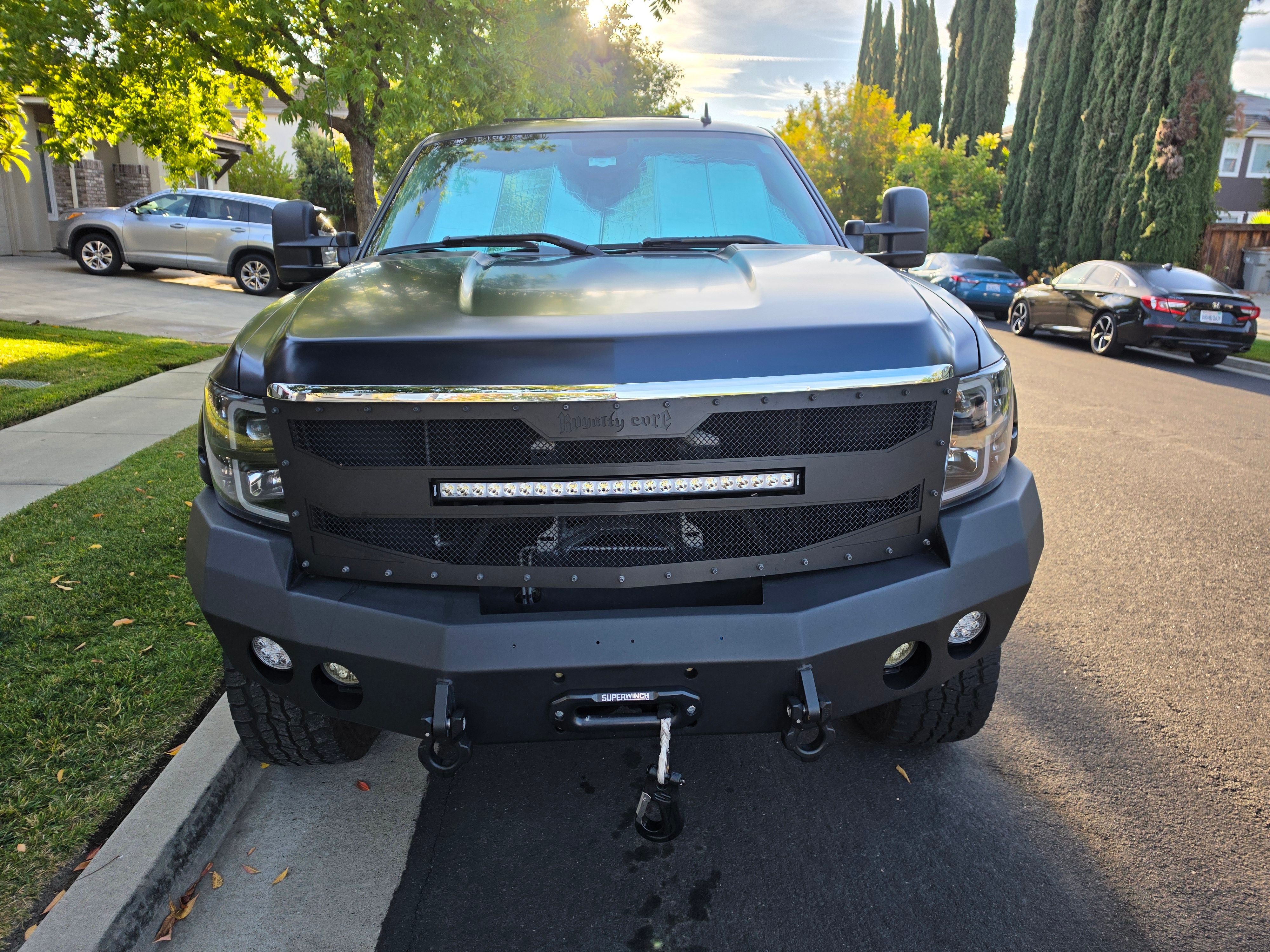 Used 2008 Chevrolet Silverado 2500 LT w/ 2LT Convenience Package AWD/4WD image 4