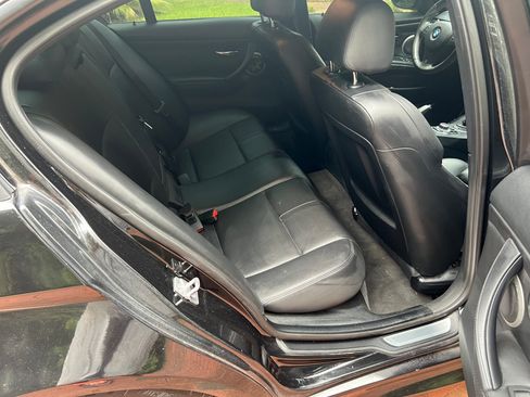 Used 2011 BMW M3 Sedan image 16