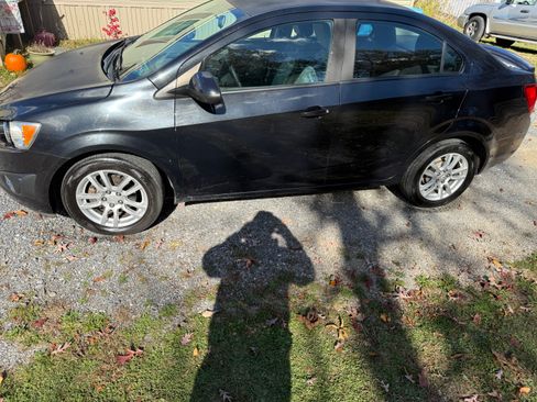 Used 2015 Chevrolet Sonic LT w/ Wheels and Fog Lamp Package image 2