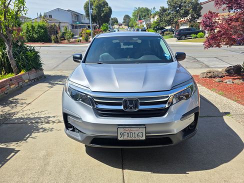 Used 2019 Honda Pilot LX image 4