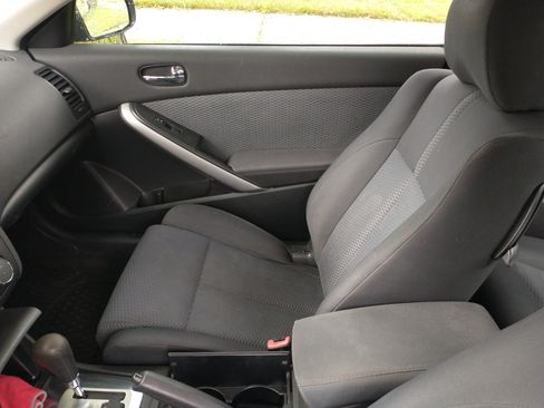 Used 2009 Nissan Altima 2.5 S FWD image 16