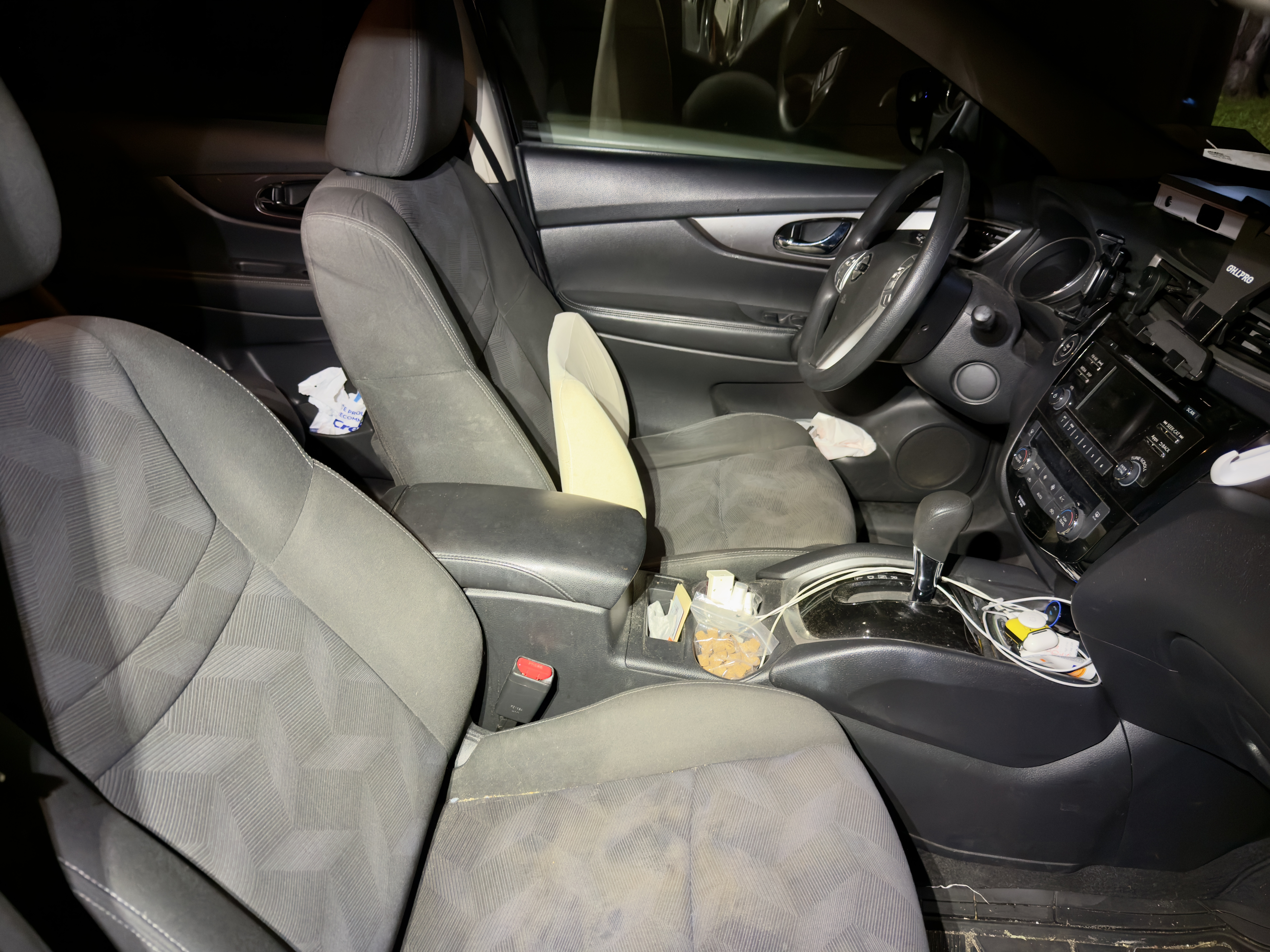 Used 2016 Nissan Rogue AWD image 11