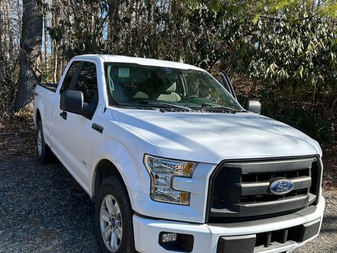 Used 2015 Ford F150 XL w/ Equipment Group 101A Mid image 2