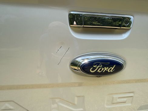Used 2019 Ford Ranger Lariat w/ Equipment Group 501A Mid AWD/4WD image 21