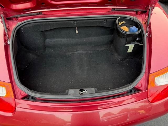 Used 2001 Porsche Boxster RWD image 13