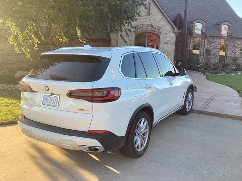 Used 2023 BMW X5 xDrive40i w/ Premium Package image 14