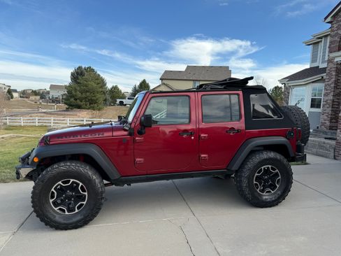 Used 2011 Jeep Wrangler Unlimited Sport image 5