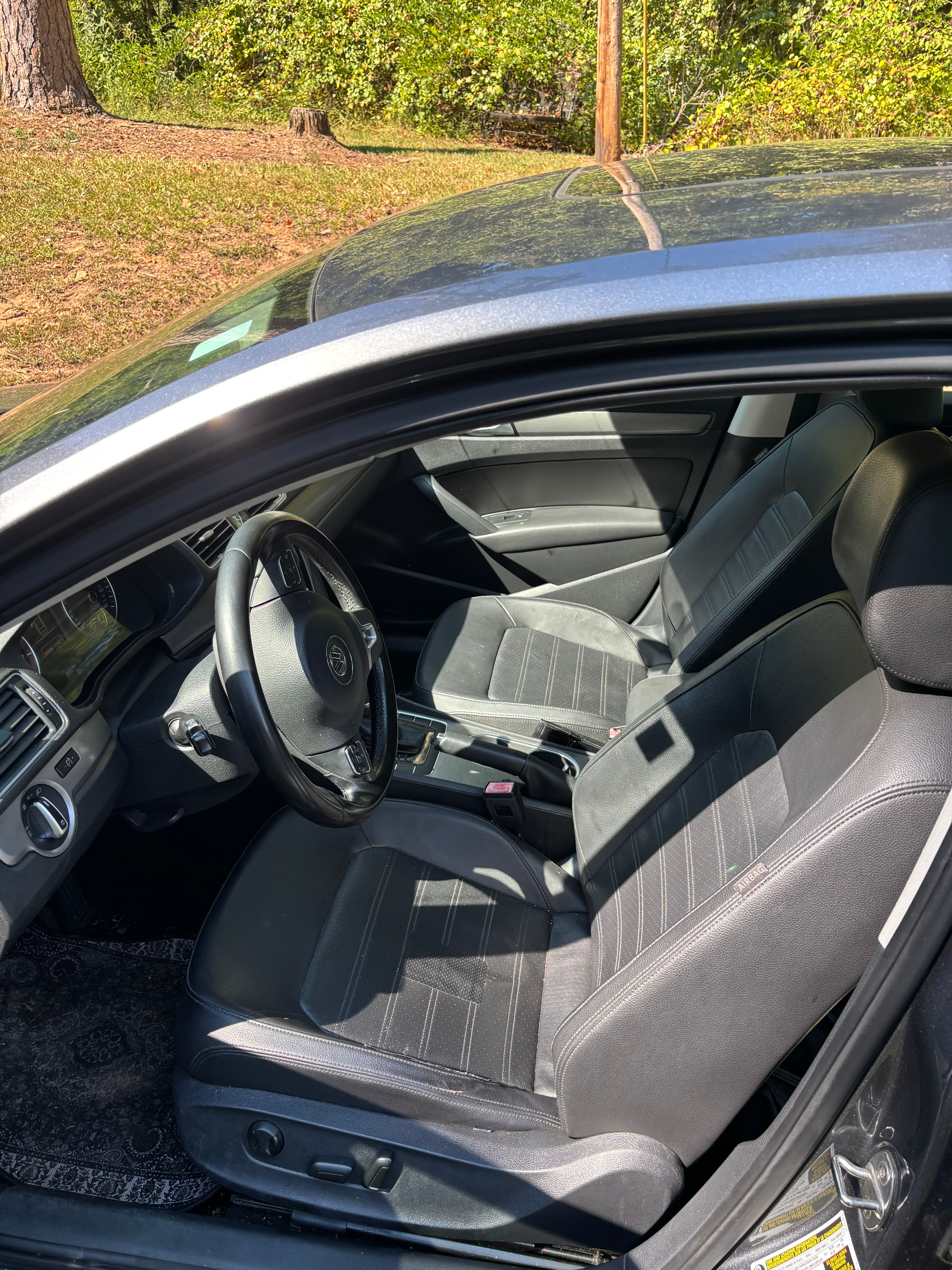 Used 2015 Volkswagen Passat 1.8T SE FWD image 9
