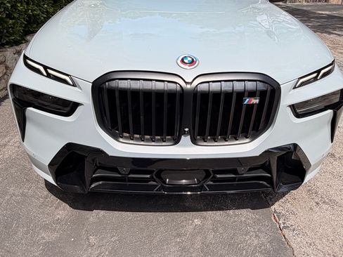 Used 2023 BMW X7 M60i w/ Executive Package AWD/4WD image 6