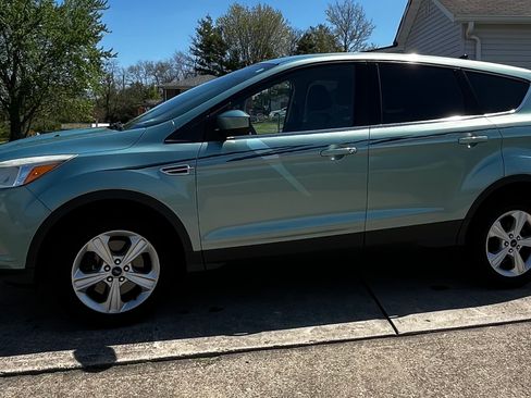Used 2013 Ford Escape SE image 4