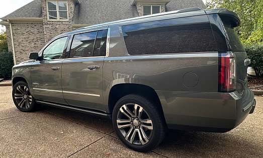 Used 2017 GMC Yukon XL Denali w/ Open Road Package AWD/4WD image 4