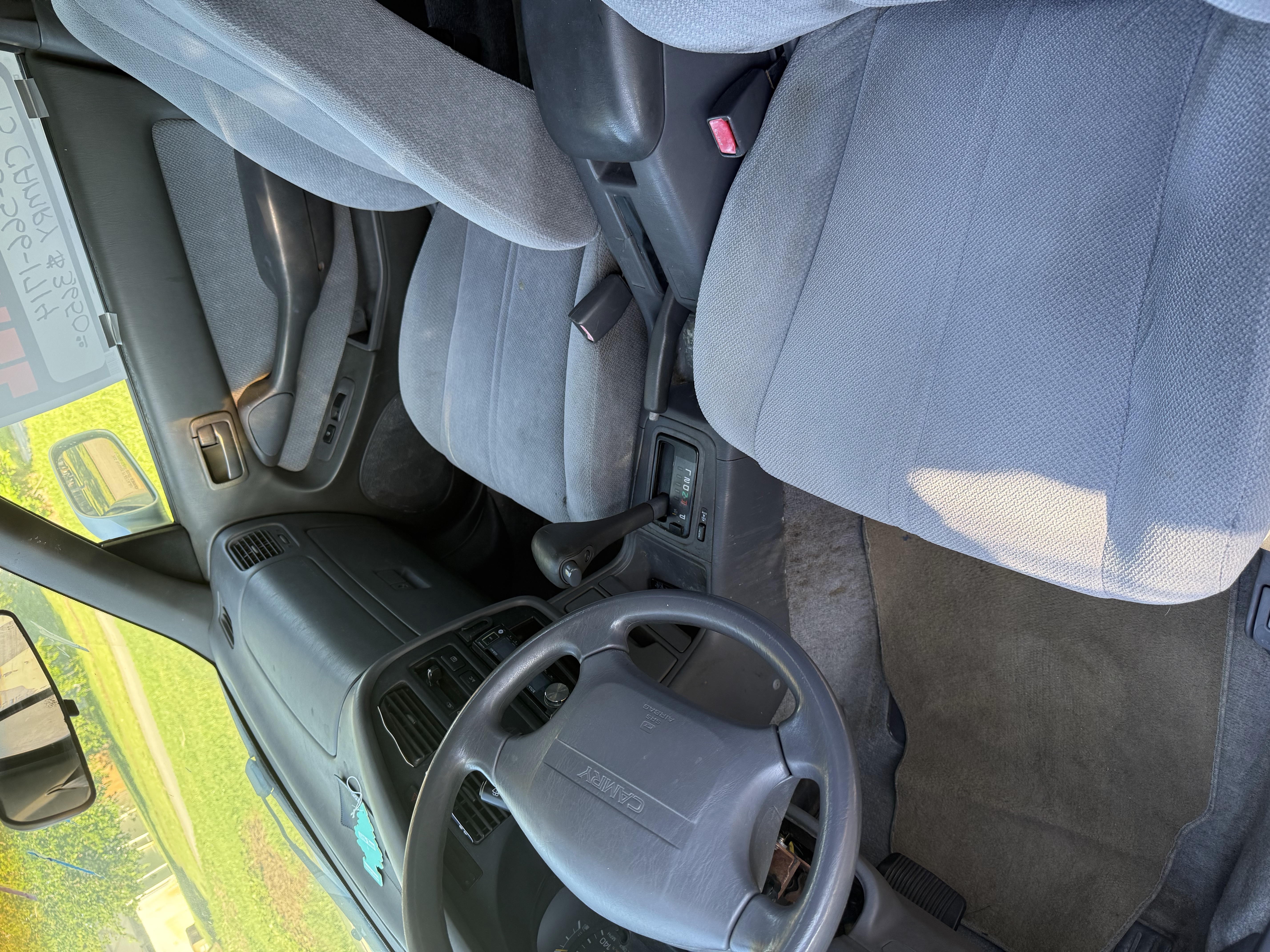 Used 1995 Toyota Camry LE FWD image 5