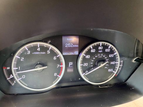 Used 2014 Acura ILX w/ Technology Package FWD image 13