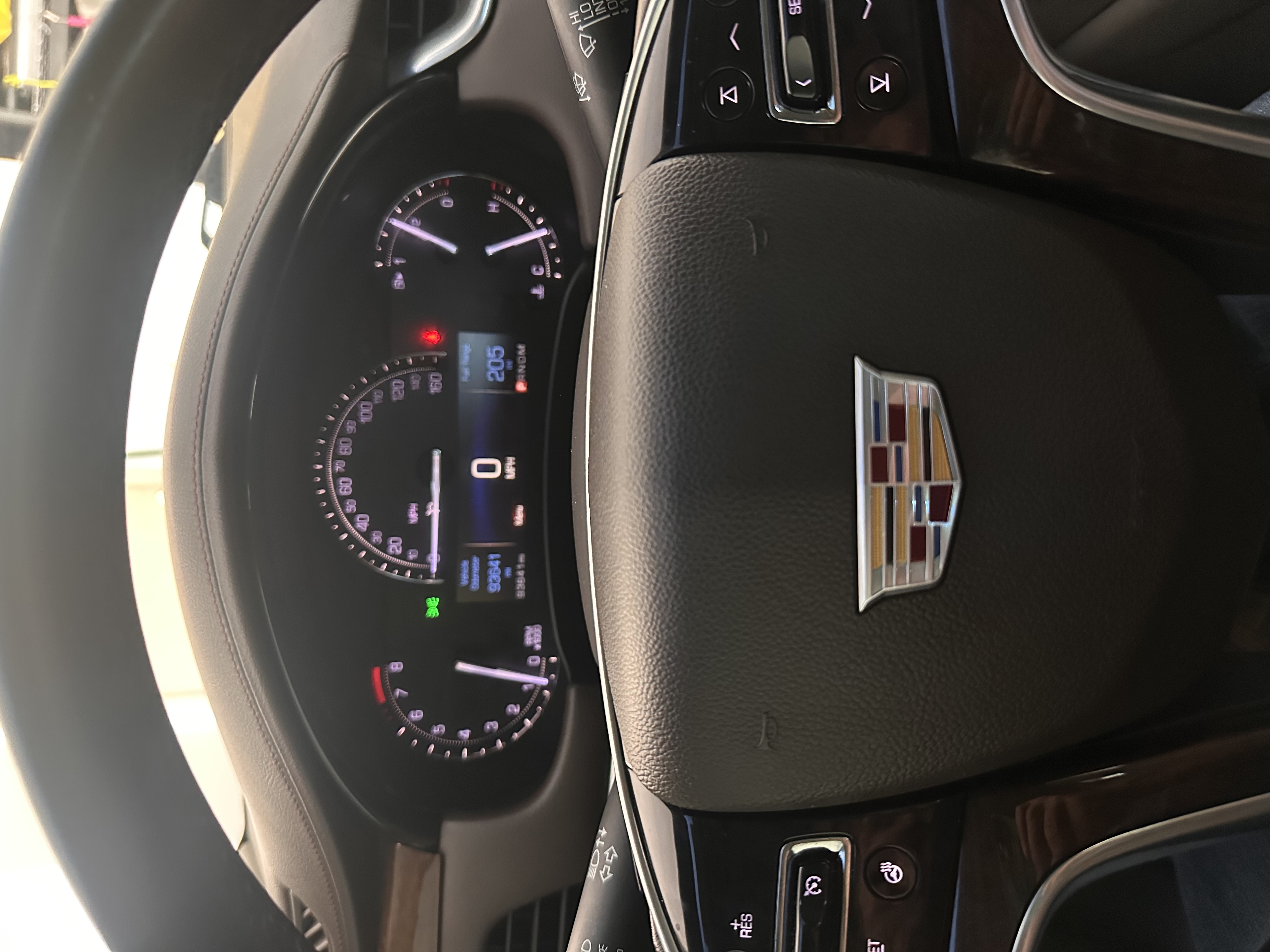 Used 2017 Cadillac XTS Luxury FWD image 2