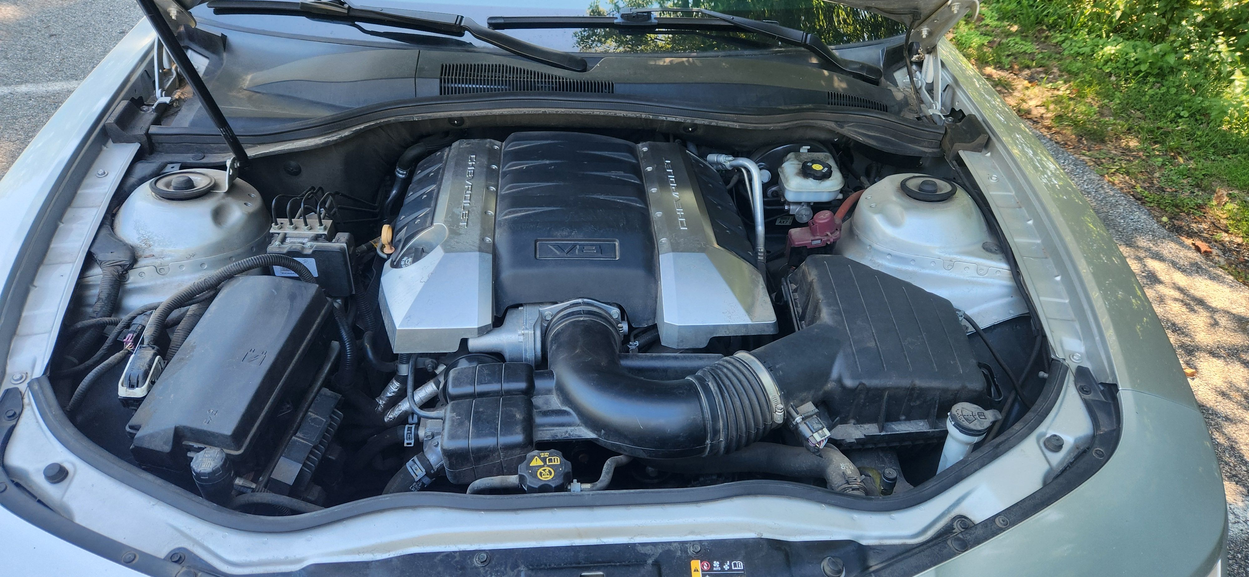 Used 2015 Chevrolet Camaro SS w/ RS Package RWD image 18
