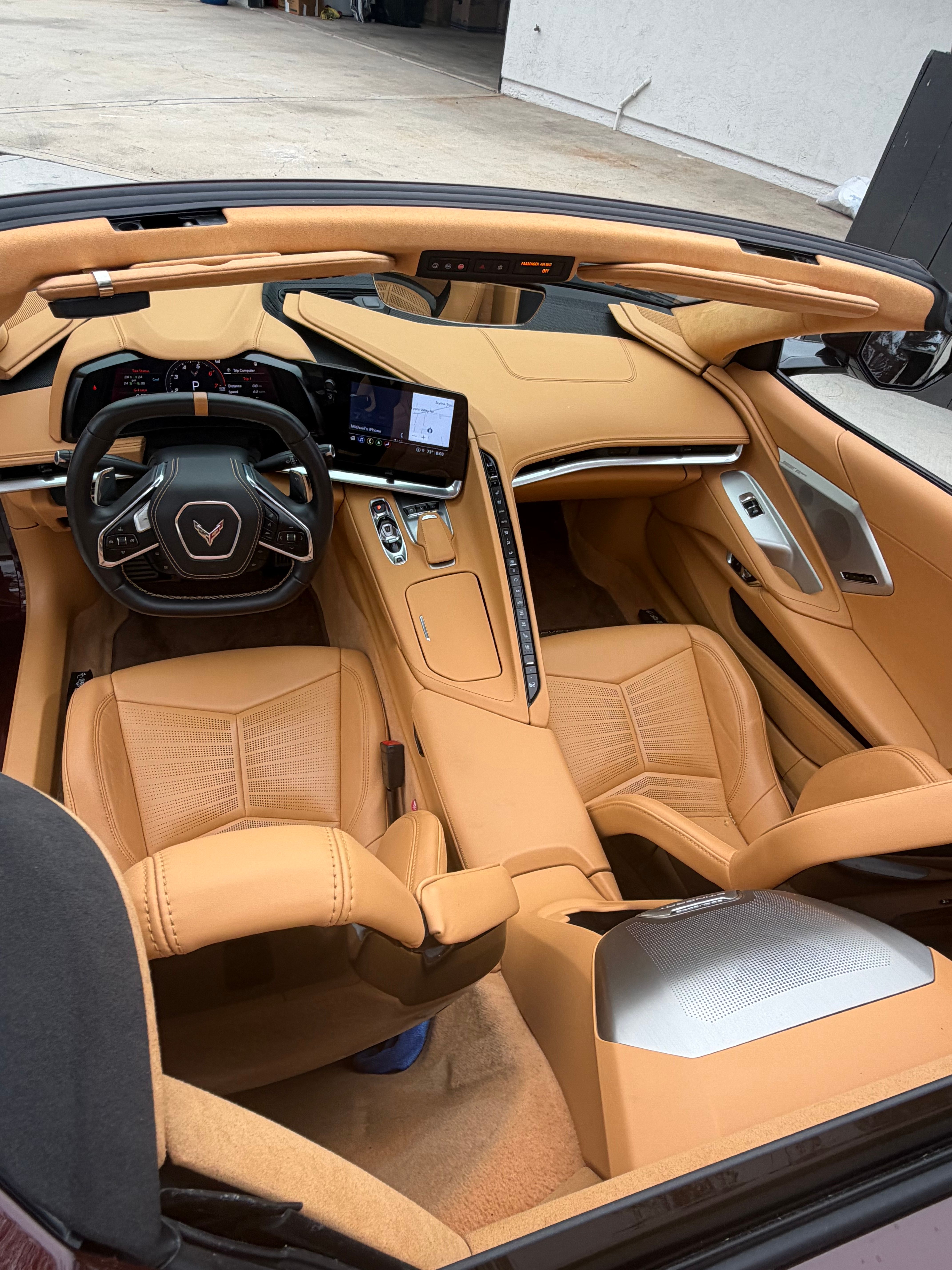 Used 2022 Chevrolet Corvette Stingray Premium Conv w/ Z51 Performance Package RWD image 12