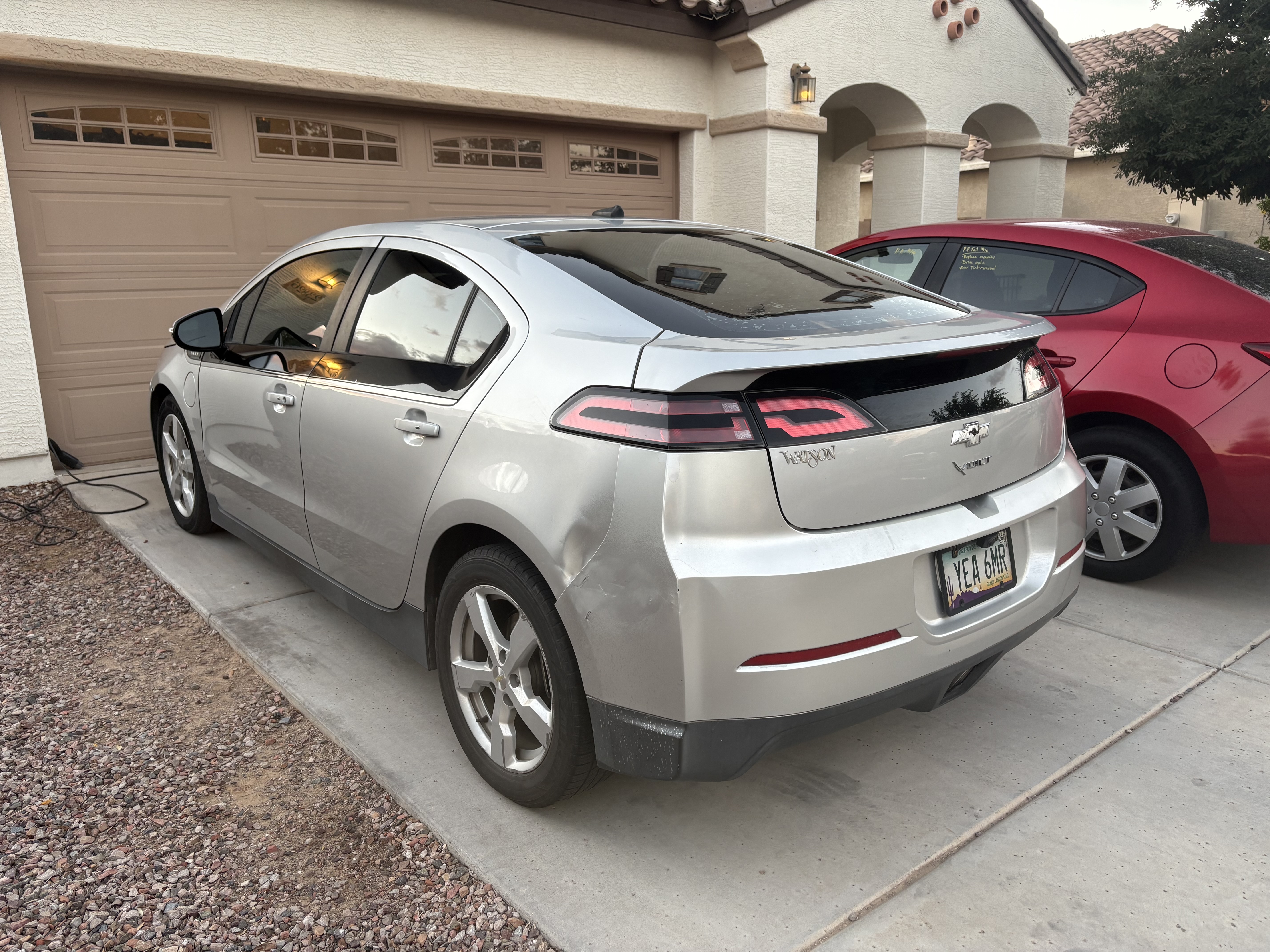 Used 2014 Chevrolet Volt Premium w/ Premium Trim Package FWD image 5