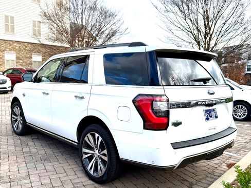 Used 2021 Ford Expedition King Ranch image 2