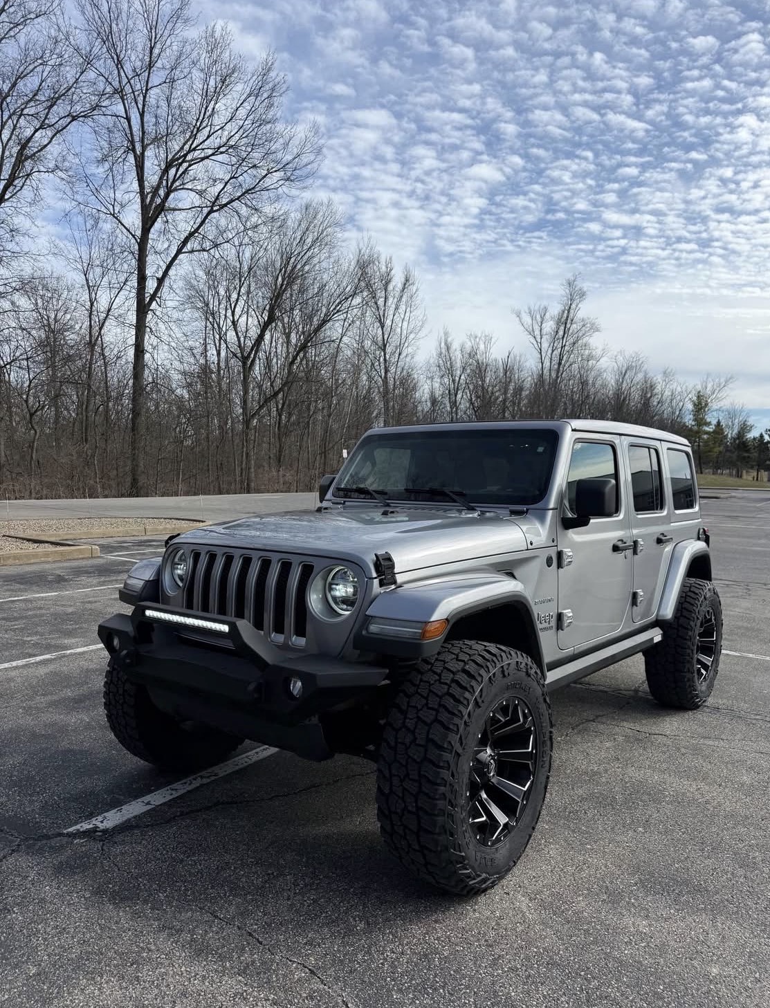 Used 2020 Jeep Wrangler Unlimited Sahara AWD/4WD image 1