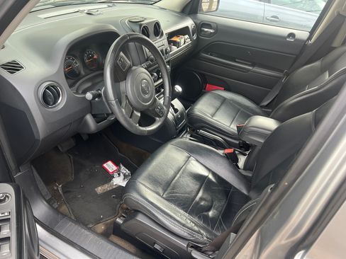 Used 2016 Jeep Patriot High Altitude image 2