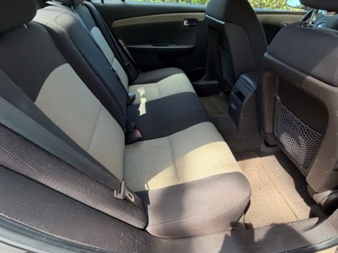 Used 2008 Chevrolet Malibu LT w/ Power Convenience Package image 9