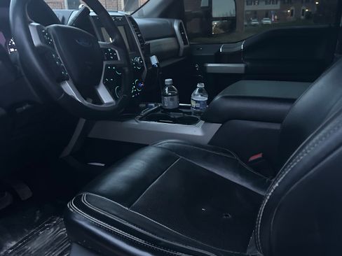 Used 2019 Ford F350 Lariat w/ Lariat Value Package image 6