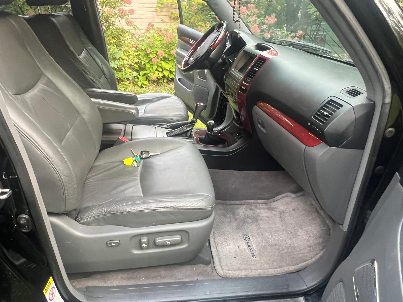 Used 2009 Lexus GX 470 AWD/4WD image 6