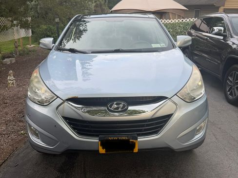 Used 2013 Hyundai Tucson Limited w/ Premium Pkg AWD/4WD image 6