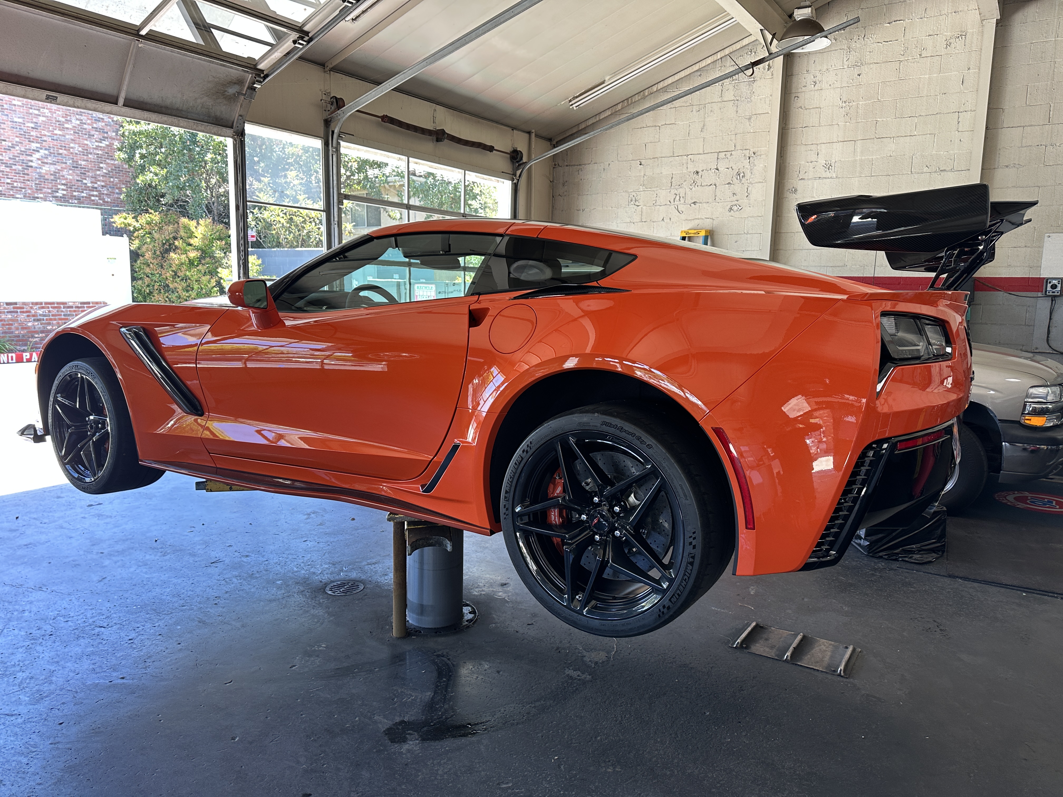 Used 2019 Chevrolet Corvette ZR1 RWD image 8