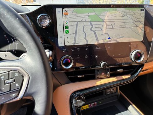 Used 2024 Lexus NX 350 350 Premium Sport Utility 4D image 11