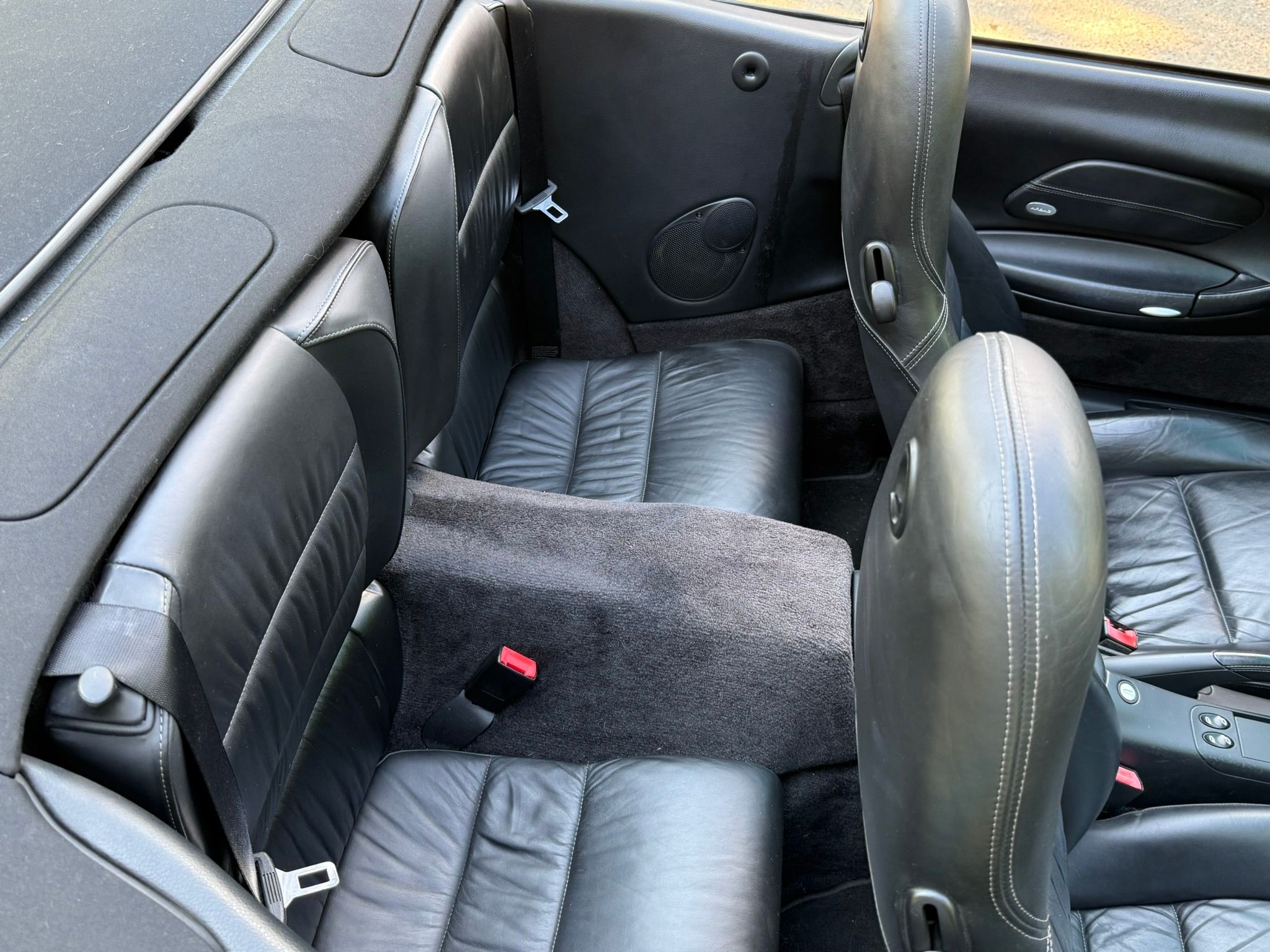 Used 2003 Porsche 911 Cabriolet image 21