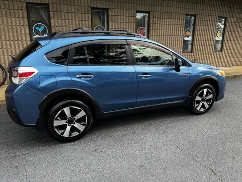 Used 2014 Subaru Crosstrek Touring AWD/4WD image 1