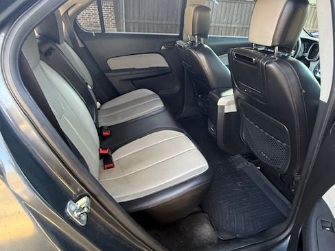 Used 2010 Chevrolet Equinox LTZ image 9