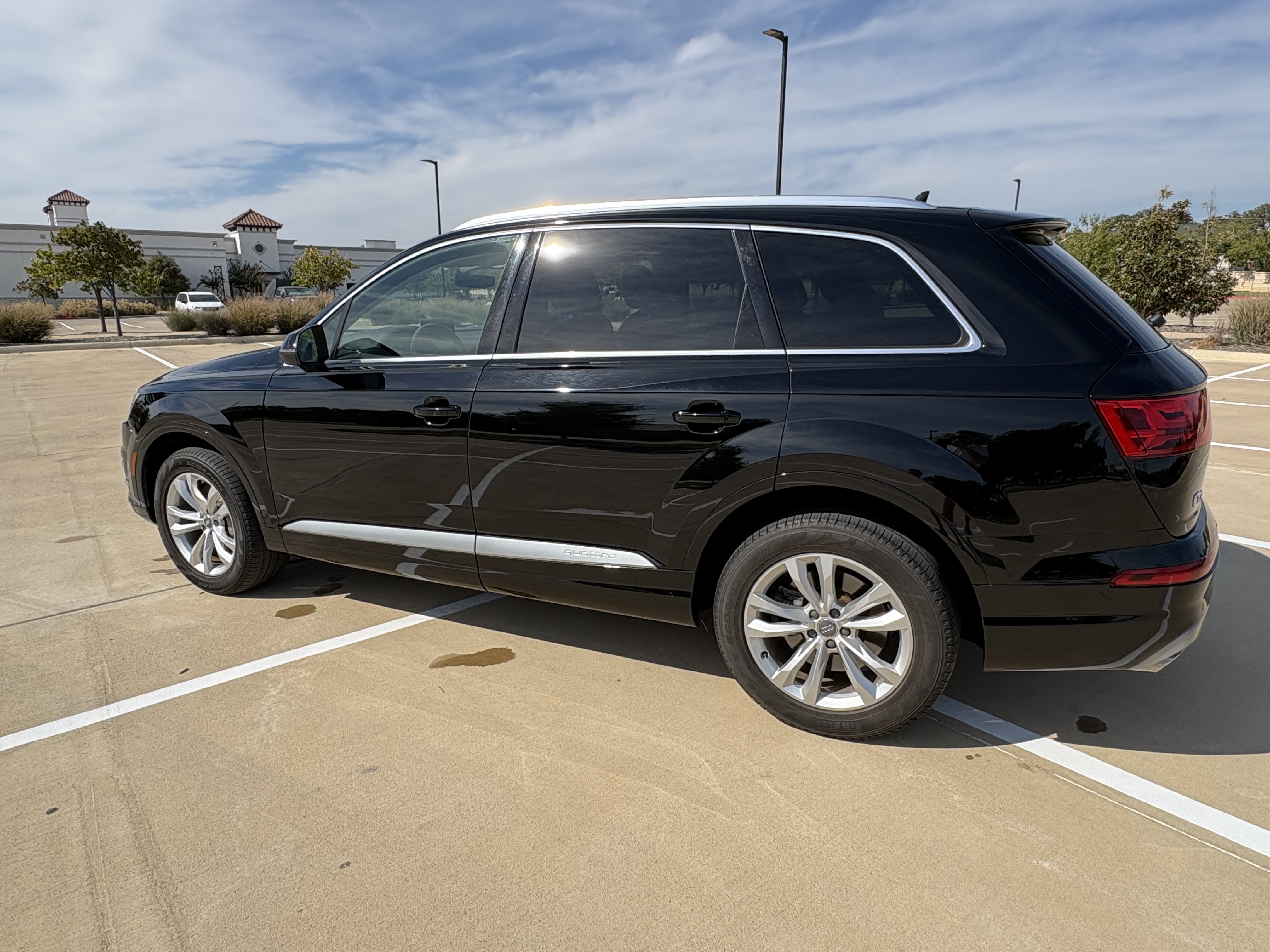 Used 2019 Audi Q7 2.0T Premium w/ Convenience Package AWD/4WD image 10