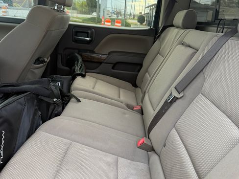 Used 2018 Chevrolet Silverado 1500 LT w/ All Star Edition image 10