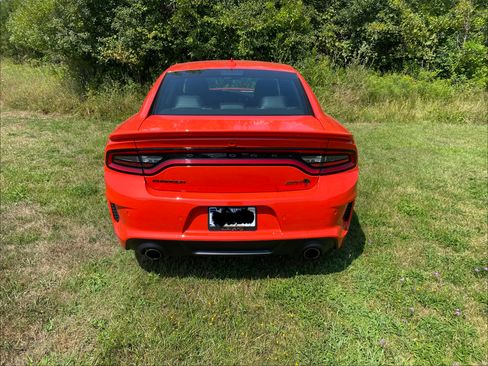 Used 2022 Dodge Charger SRT Hellcat image 6